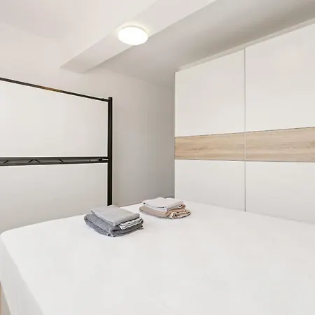 Holiday home Welcs Casa 050 Emp Con Piscina Y Vistas Al Canal *