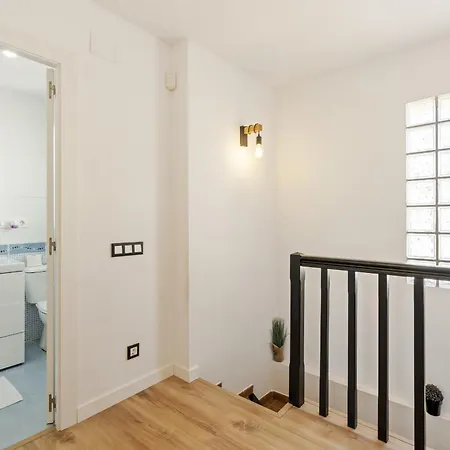 Welcs Casa 050 Emp Con Piscina Y Vistas Al Canal Holiday home